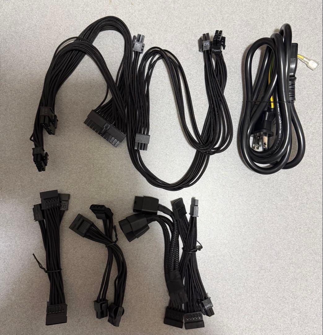 CORSAIR SF750 SFX電源 750W グラフィックカードケーブル無し