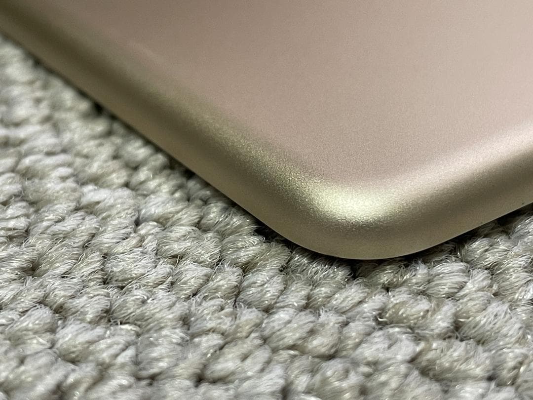 美品！iPad Air2 16GB Wi-Fi 　GOLD