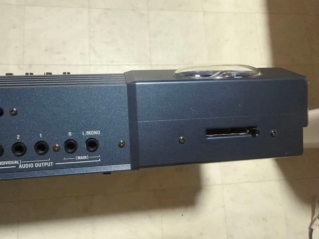 &中古 KORG コルグ 電子ピアノ TRITONEXT61 動作確認済