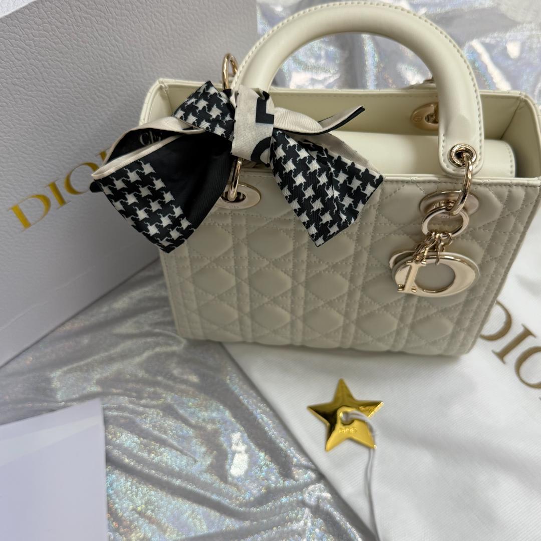 ショルダーバッグ Lady Dior レディディオール スモール バッグ