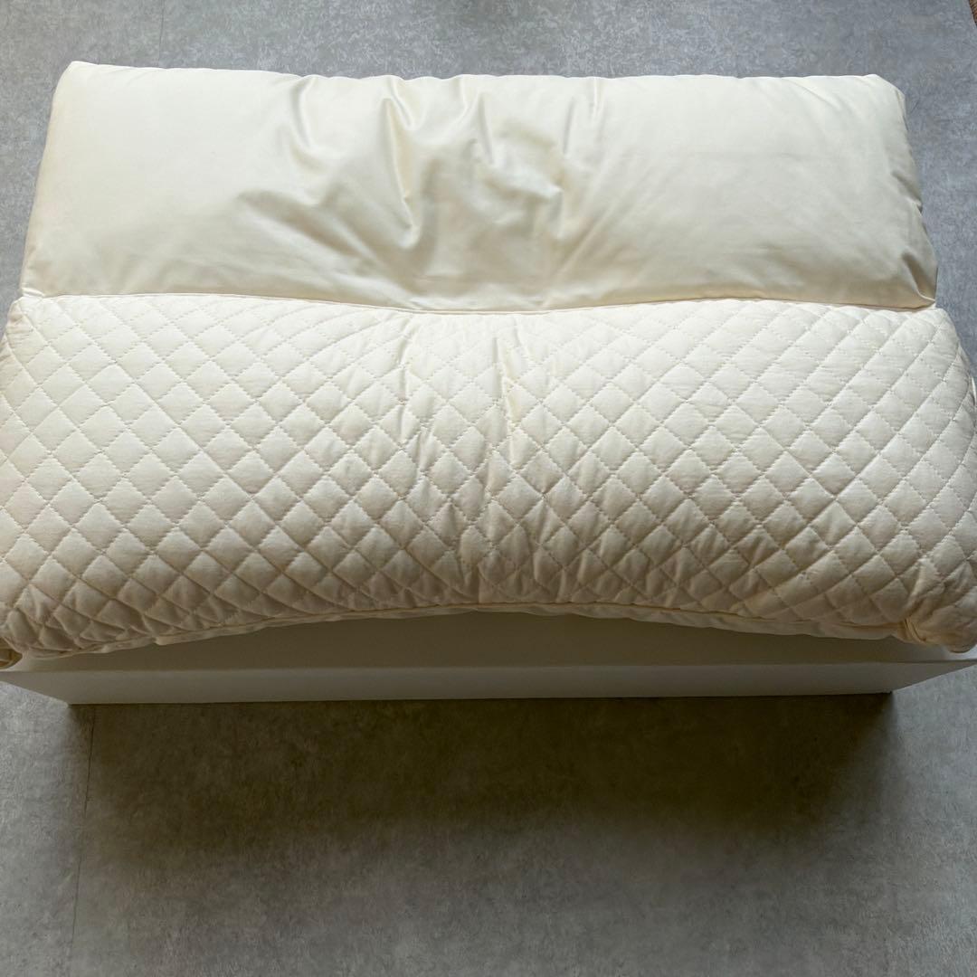 ドーミーインホテル オリジナル枕 ソロテックスキルト立体枕