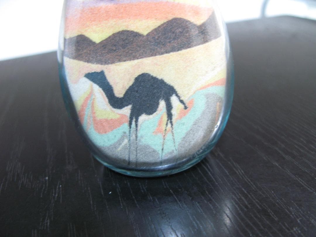 レトロ　ラクダ 砂　ガラス　瓶　ビン