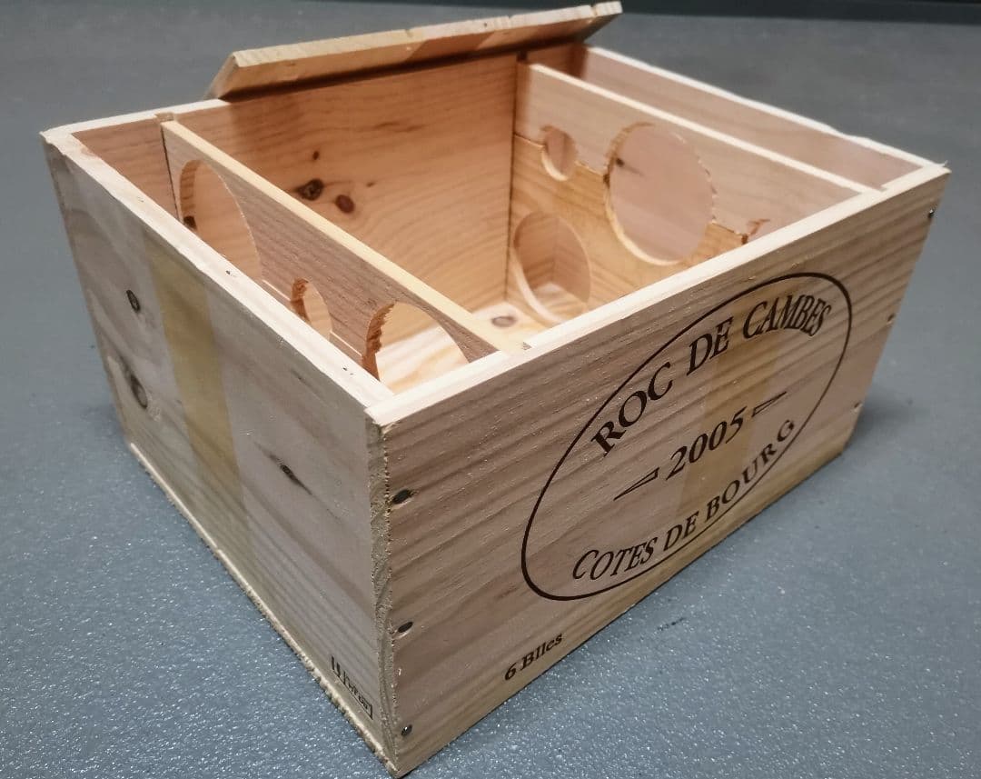 フランスボルドーワイン木箱３、2005’ロック ド カンプ　ウッドケース　レア品