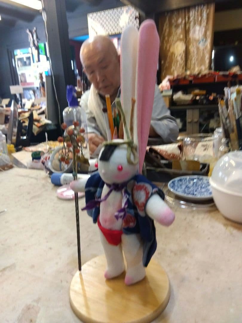 辻村ジュサブロー　立ちうさぎ