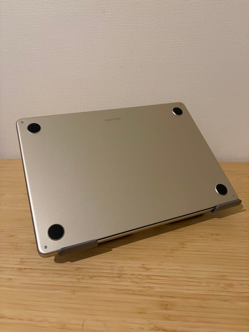 MacBook本体 BT100% MacBook Air M2 16GB 256GB