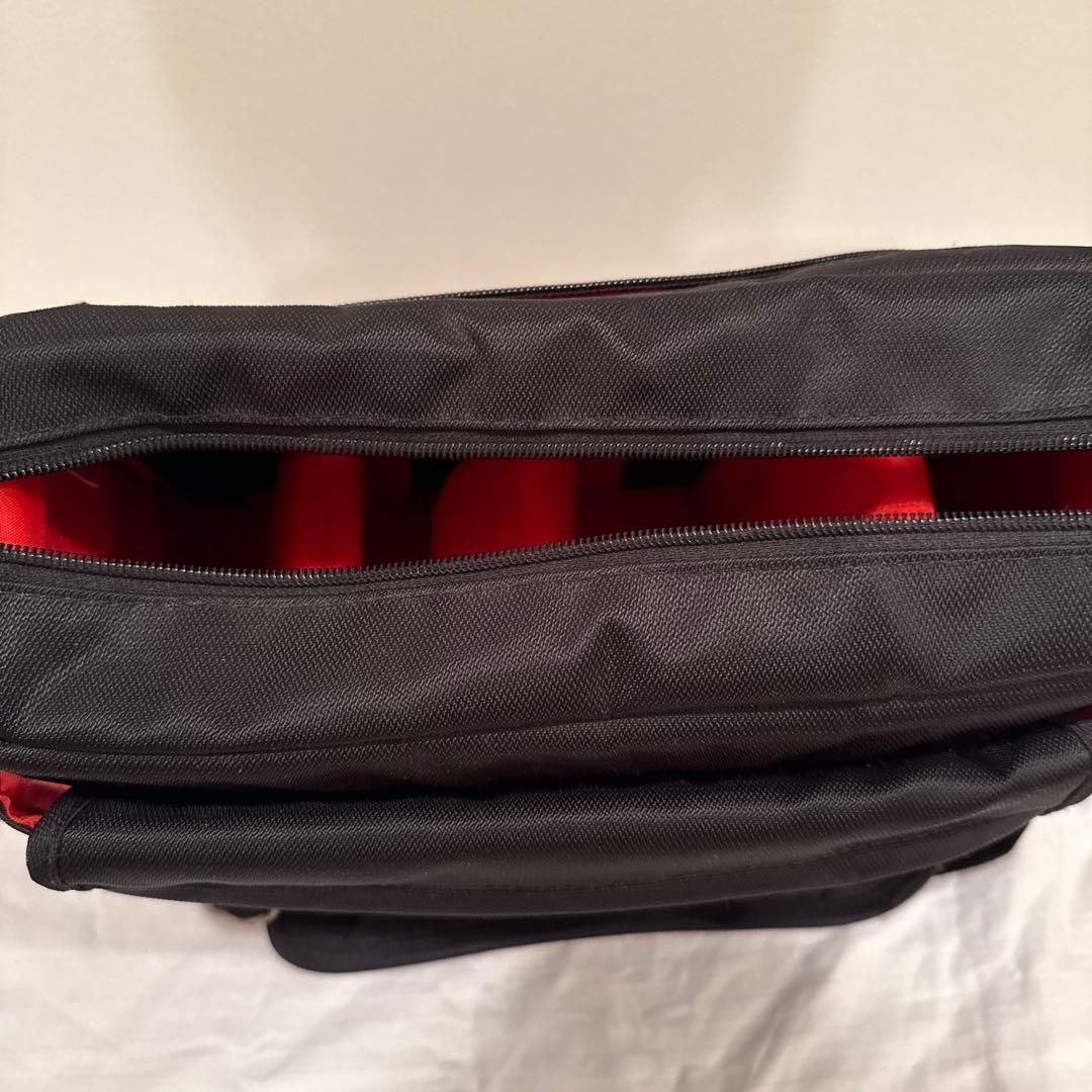 カメラバッグ付きCanon EOS Kiss X4 ダブルズームレンズセット中古