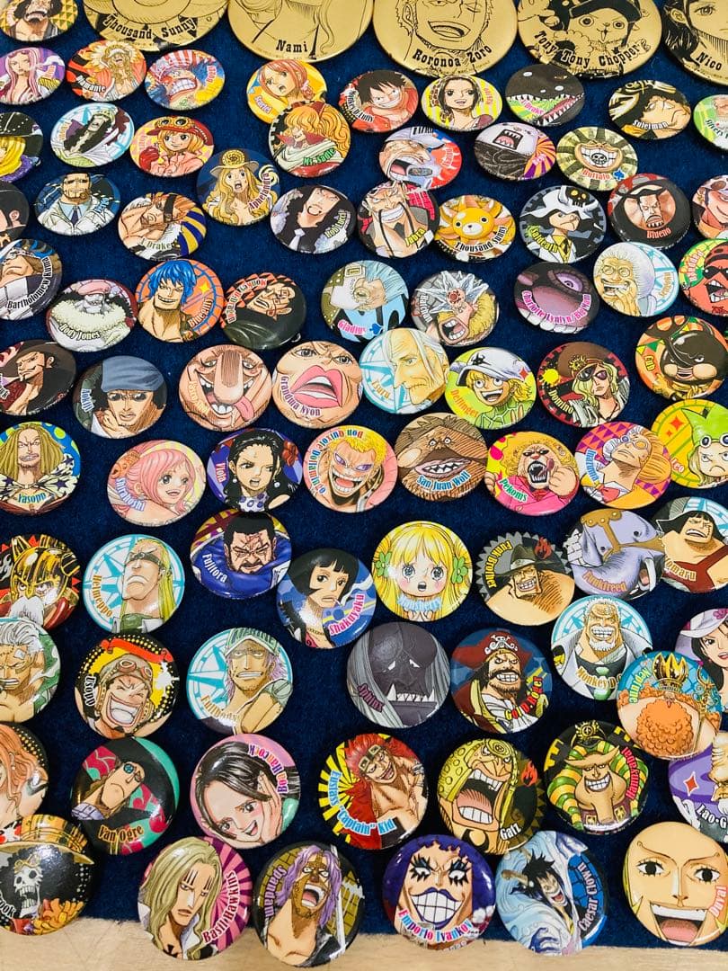 ワンピース　ナツコミ　缶バッジ　ノベルティ　大量　まとめ売り　ゴールド　集英社