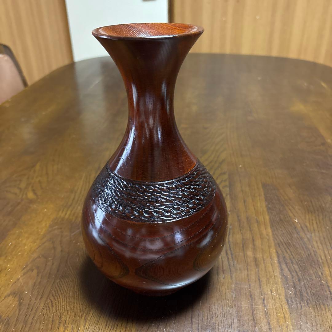 木製ダークブラウン花器　木目調　銅製花器付き