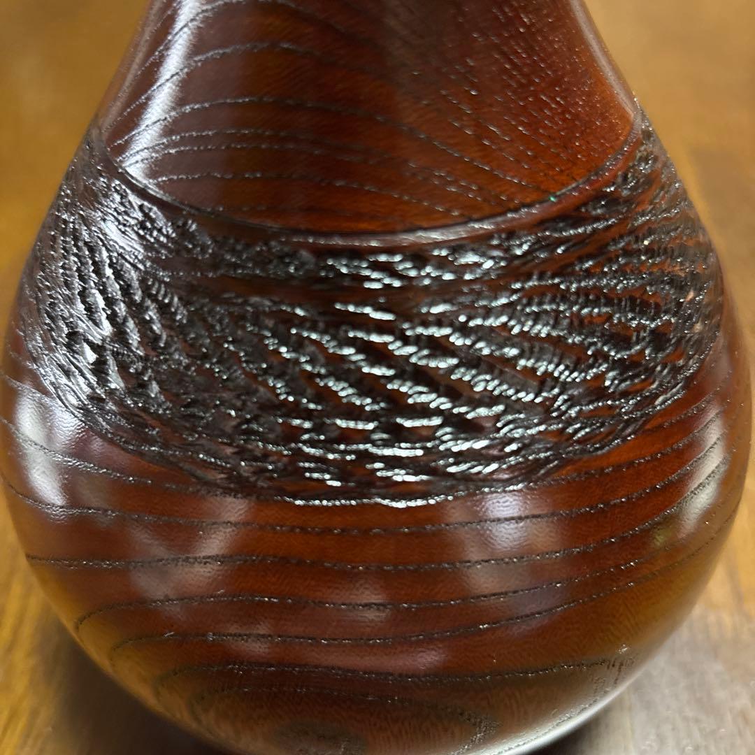 木製ダークブラウン花器　木目調　銅製花器付き