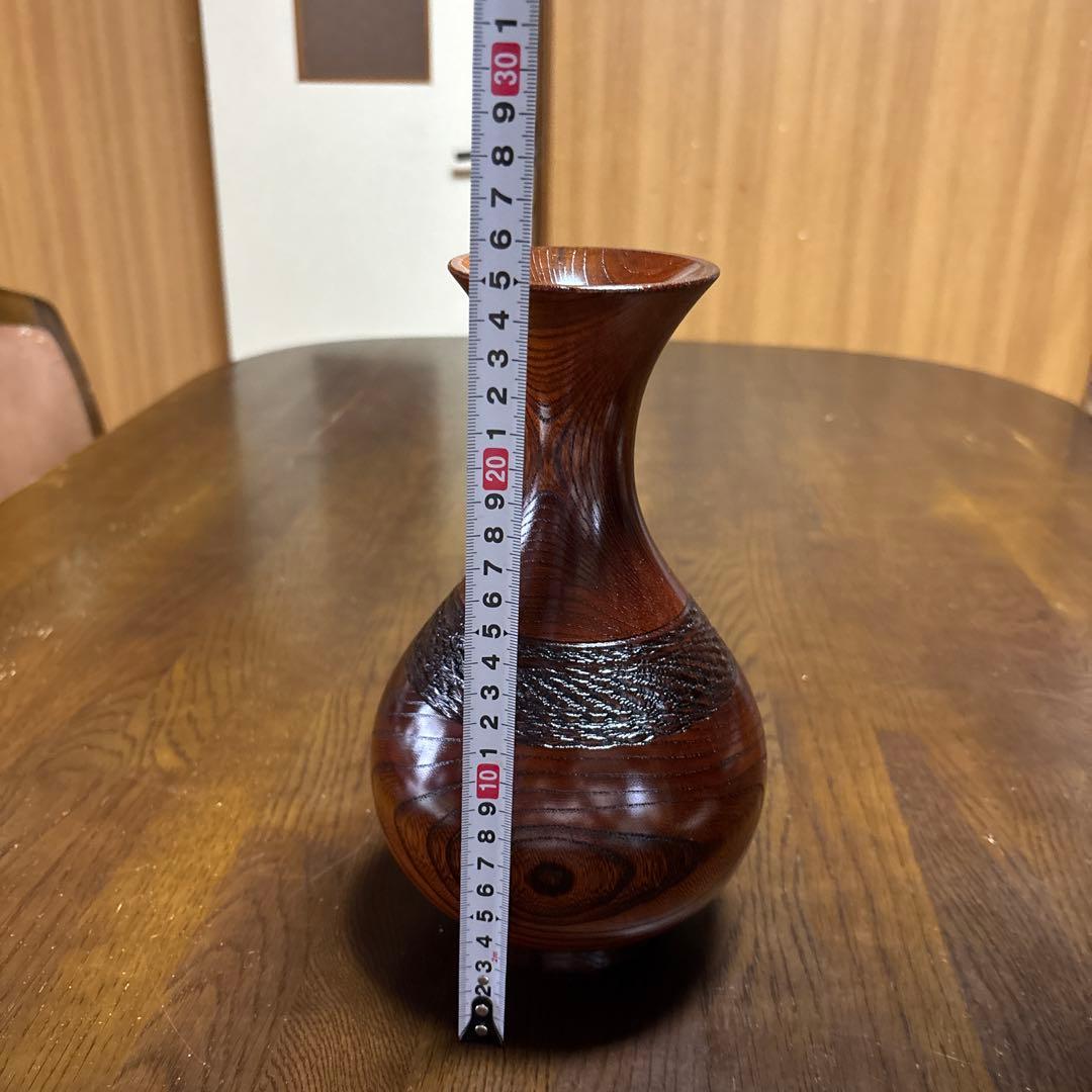 木製ダークブラウン花器　木目調　銅製花器付き