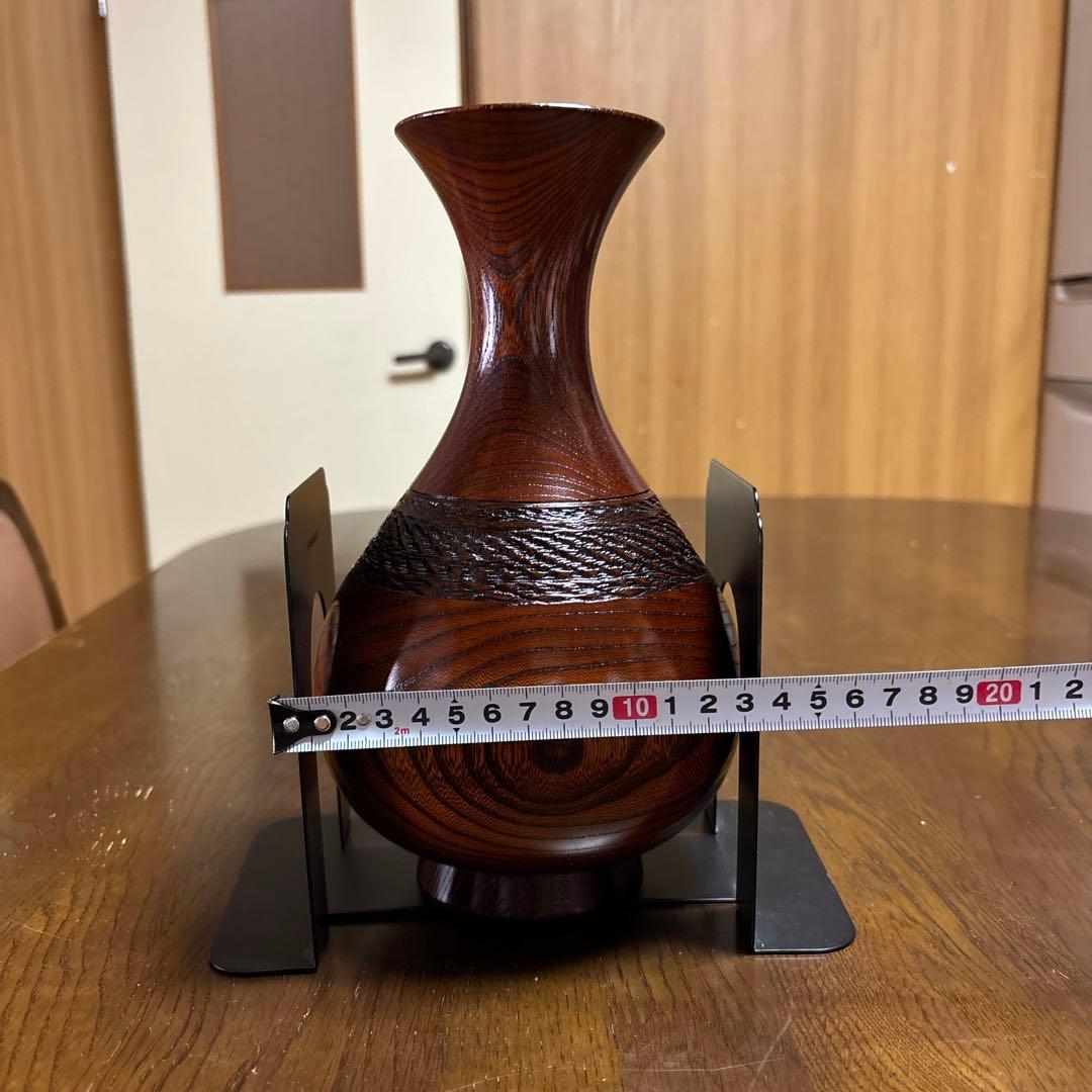 木製ダークブラウン花器　木目調　銅製花器付き