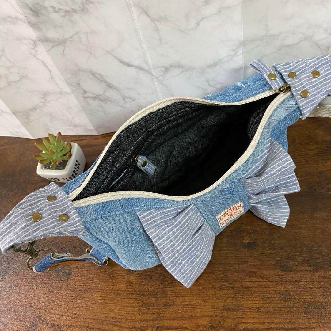 デニムリメイク【三日月型バッグ】ショルダーバッグ ヒッコリー ハンドメイド