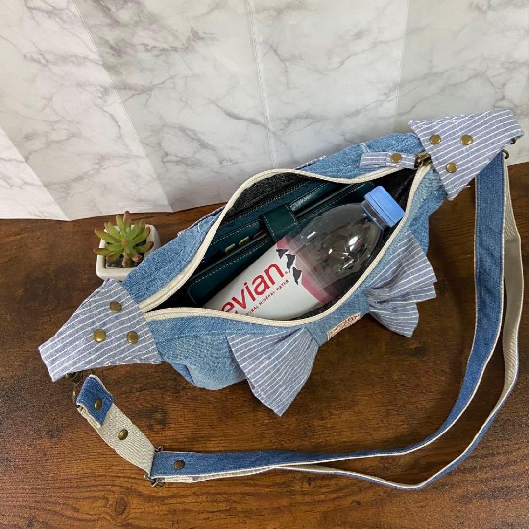 デニムリメイク【三日月型バッグ】ショルダーバッグ ヒッコリー ハンドメイド