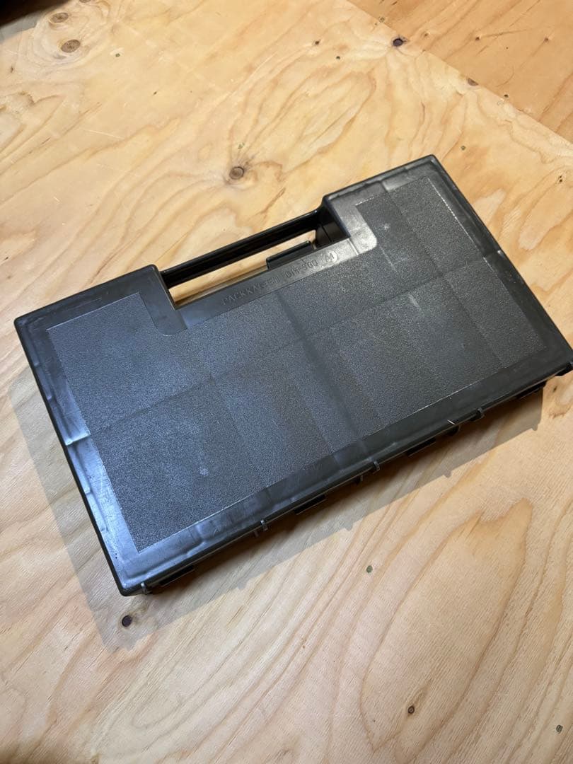 70グラマイト・ハンド・ダイキャスト 収納ケース