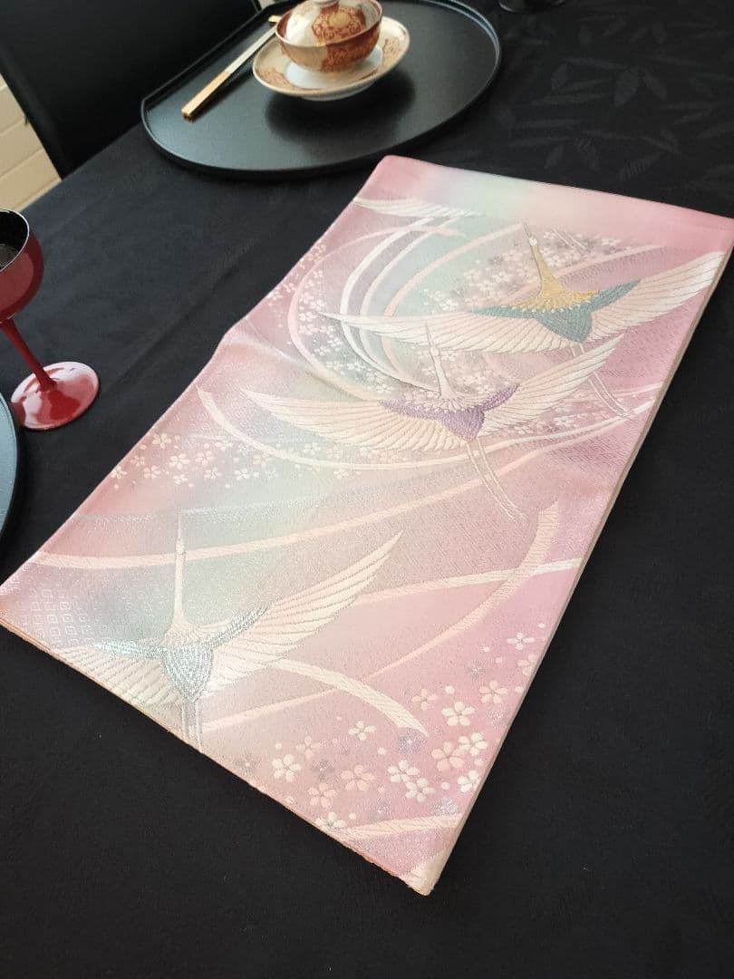 A946★高級‼️豪華刺繍‼️ひな祭り‼️テーブルランナー2m10cm