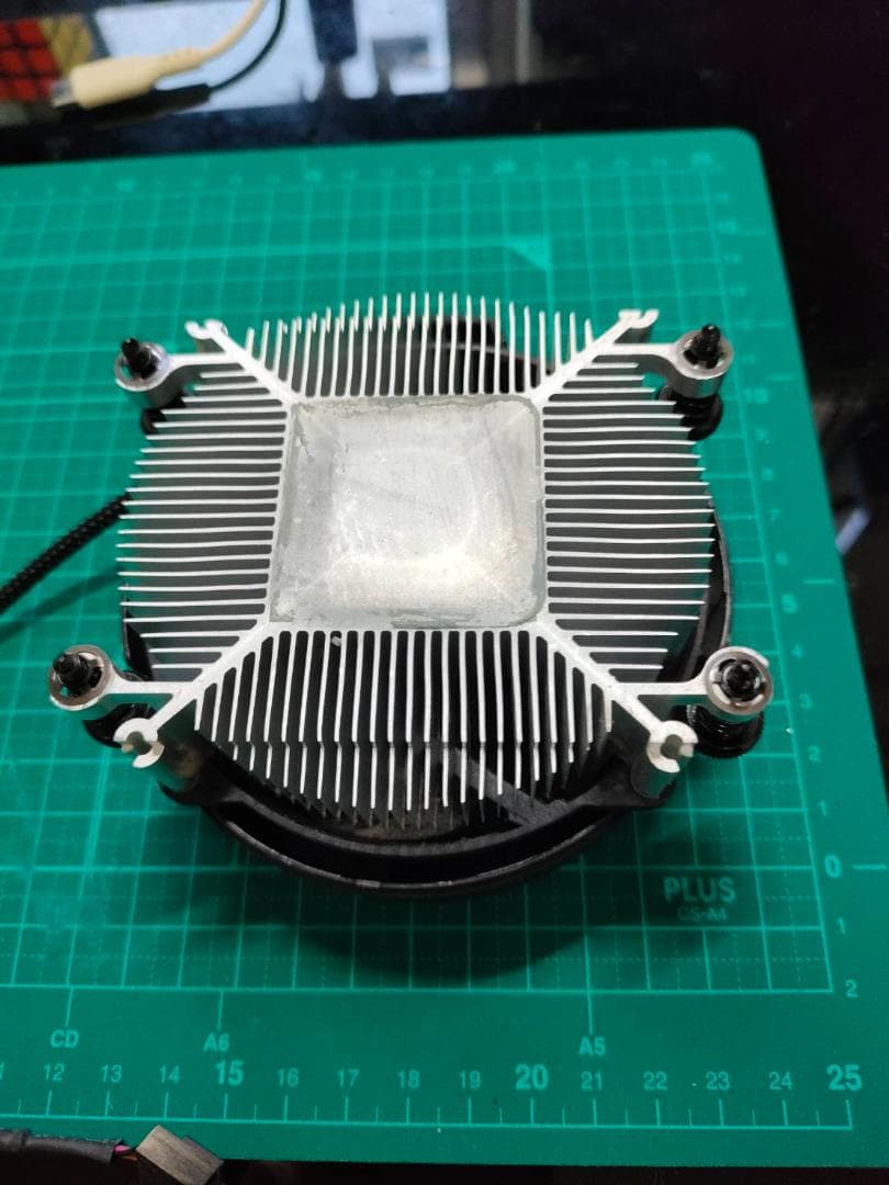 AMD Ryzen 5 3600 CPU + 冷却ファン