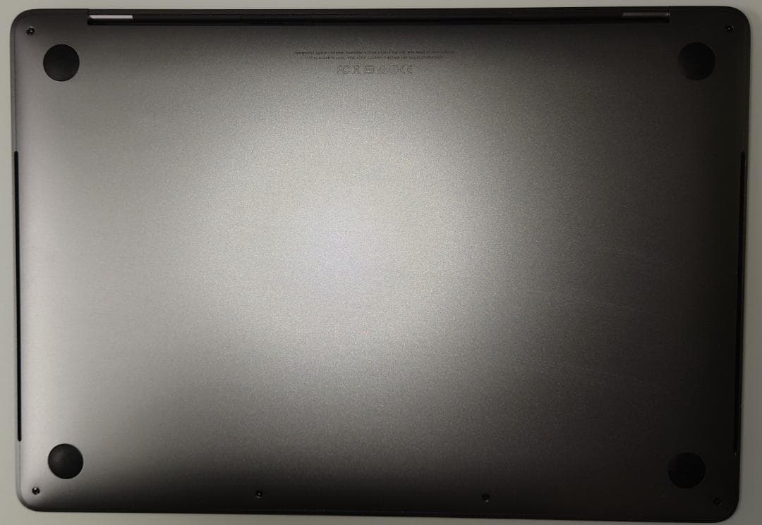 MacBook Pro 13インチ ／スペースグレイ