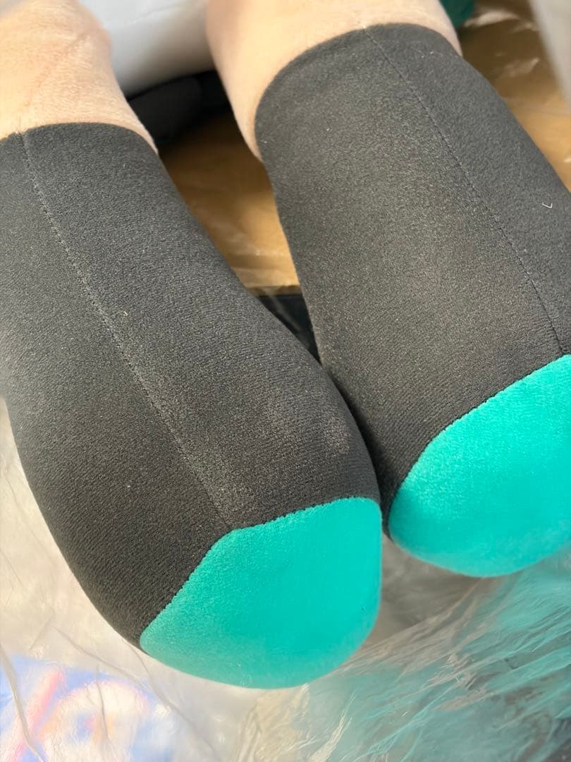 初音ミク 寝そべり 特大ぬいぐるみ タグ付き