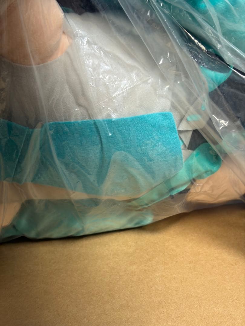 初音ミク 寝そべり 特大ぬいぐるみ タグ付き