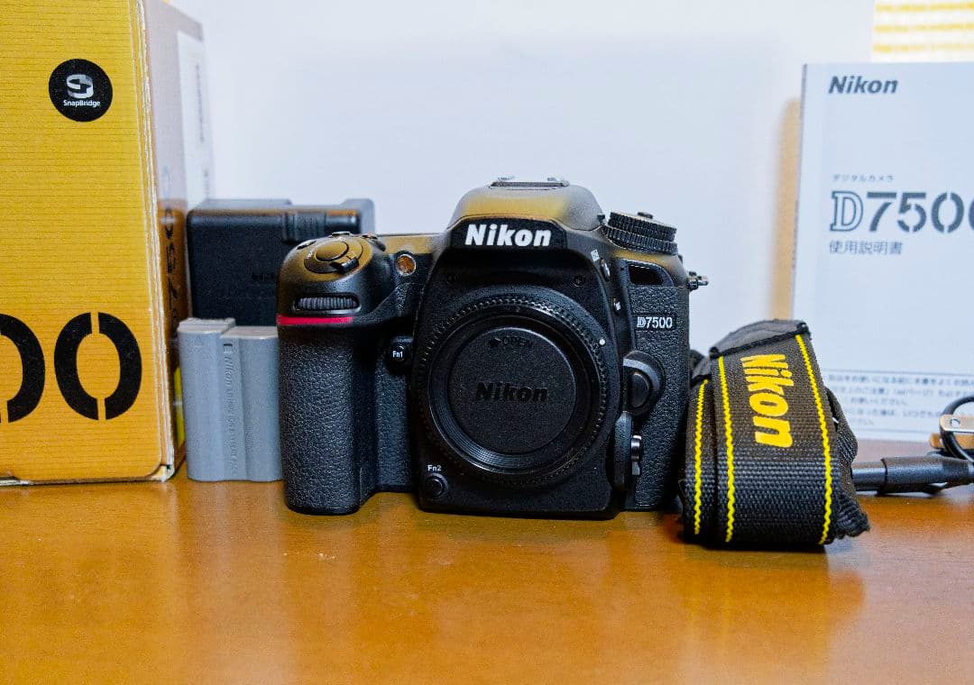 【ショット数42067】Nikon D7500 ボディ 付属品完備