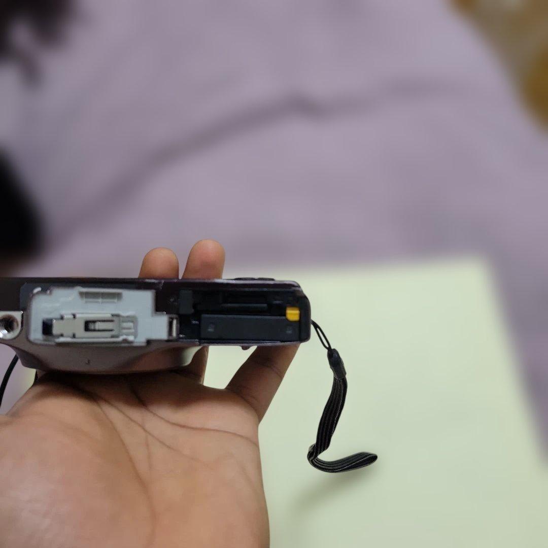 Nikon COOLPIXS9500 22倍光学ズーム コンパクトデジタルカメラ