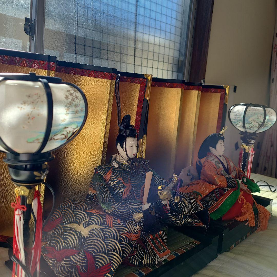 伝統的 雛人形 多色屏風付き