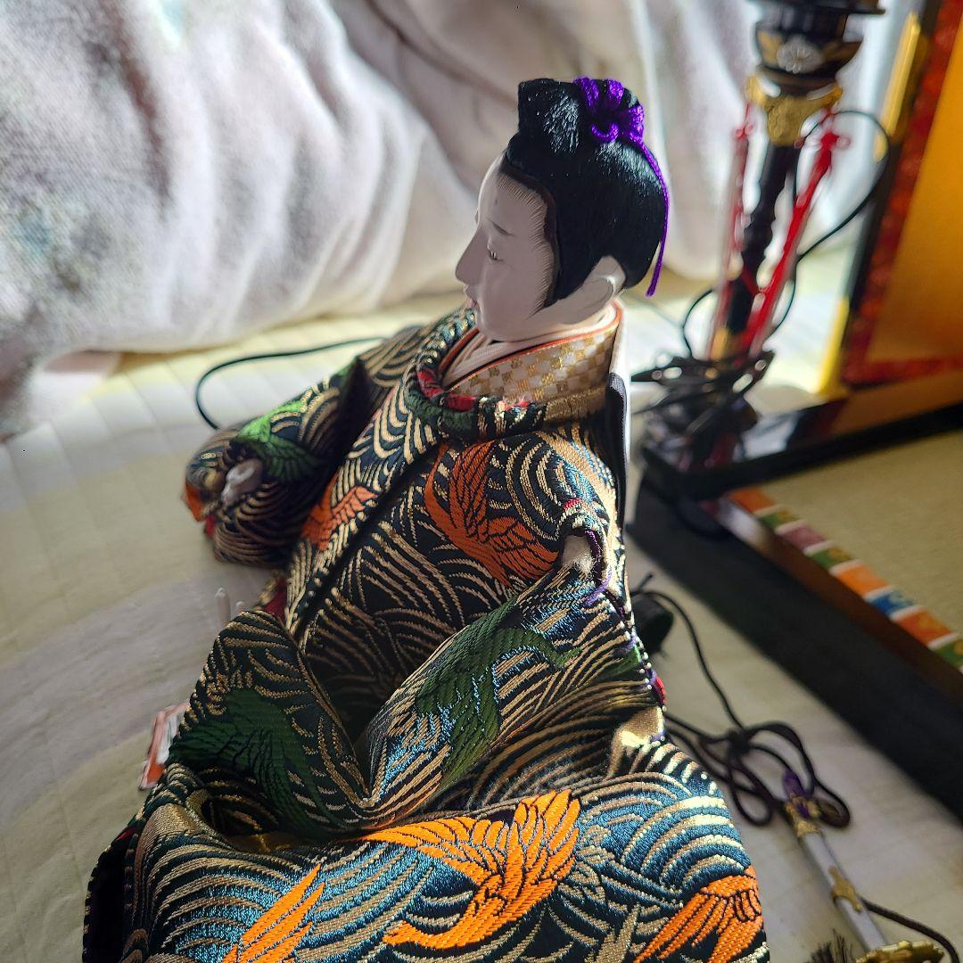 伝統的 雛人形 多色屏風付き