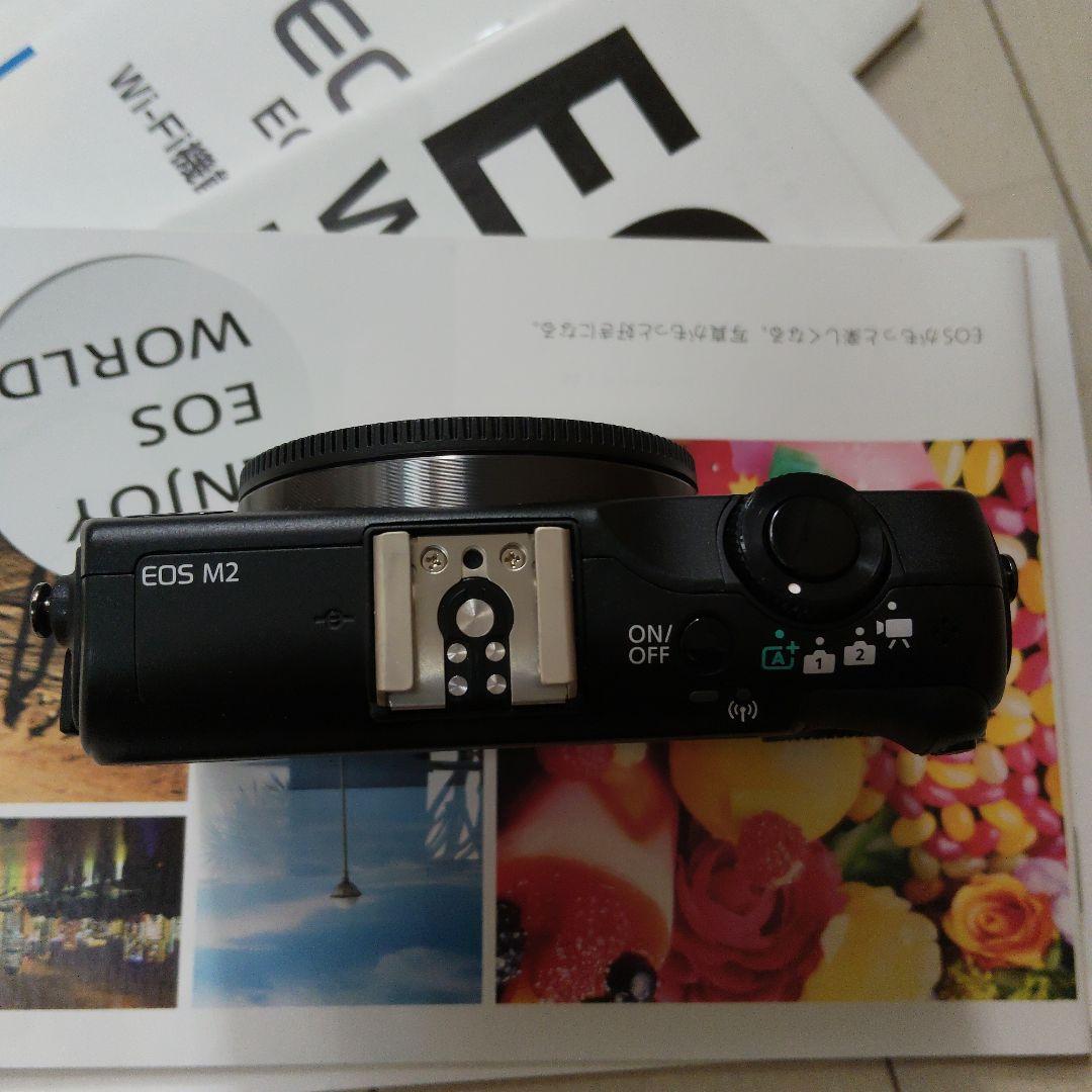 【美品】Canon EOS M2 ミラーレスカメラ　ダブルレンズキット