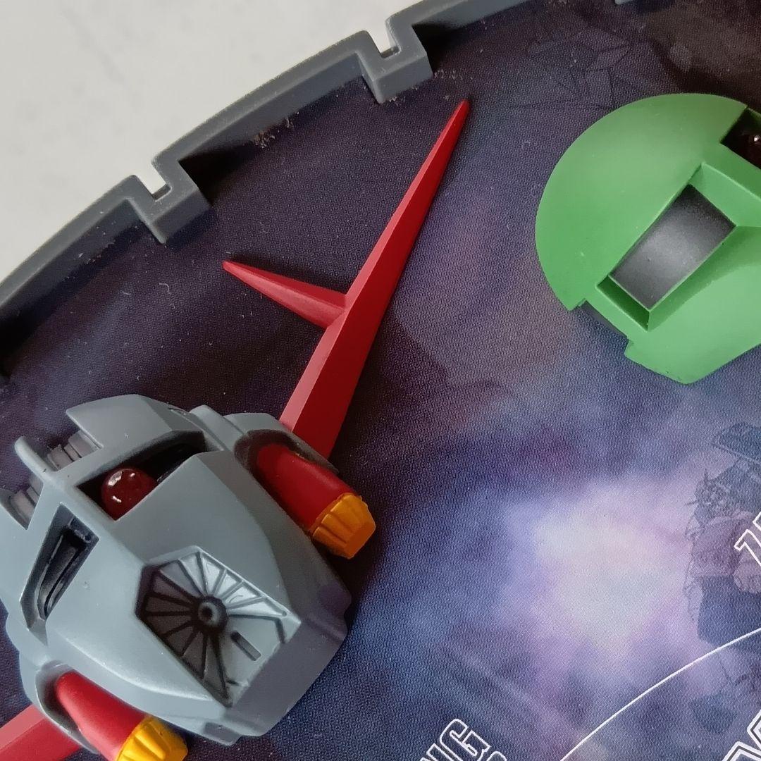 ガンダム　掛け時計　3D CLOCK