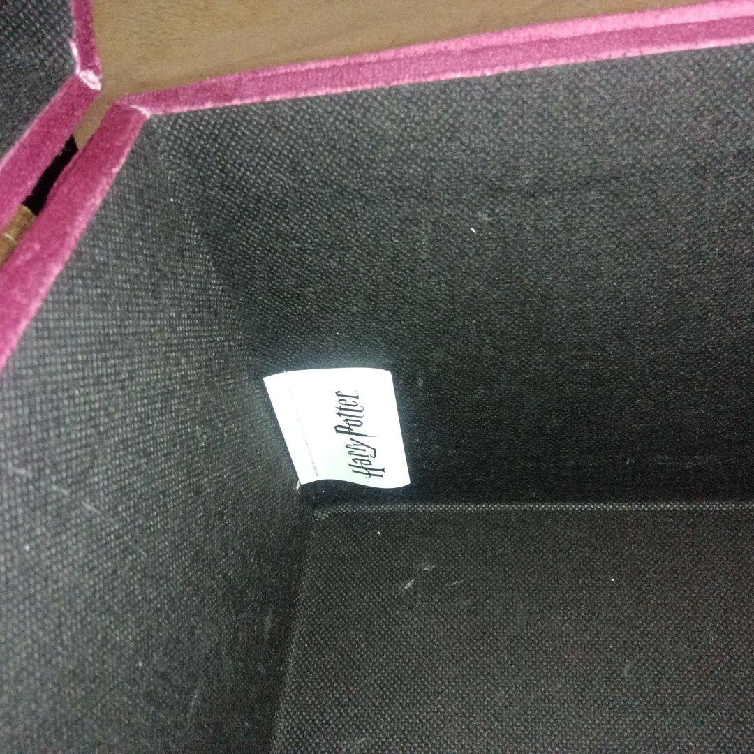 Salut! ハリーポッター 脚付き収納スツール【グリフィンドール】