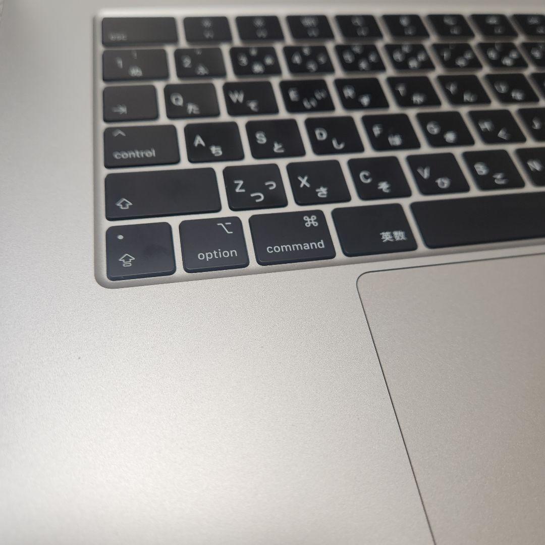 超美品 M2チップ Apple MacBook Air シルバー 15-inch