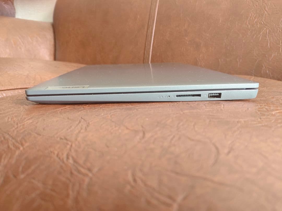 Windowsノート本体 Lenovo IdeaPad silm 3 Ryzen7 7730u 16GB