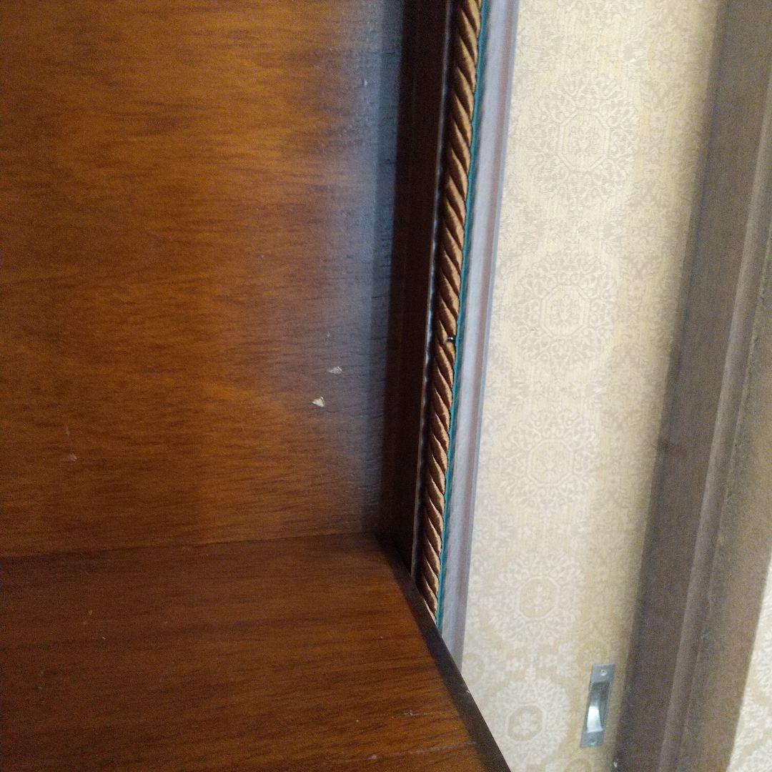 洋風 片開きキャビネット