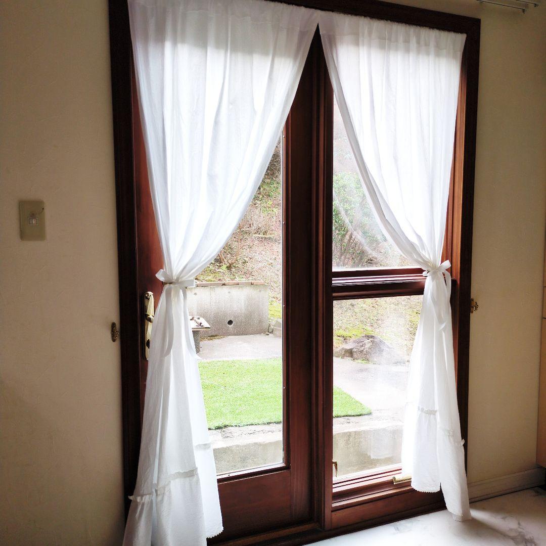 ホワイトコットン♪レース付きラッフル両開きカーテンリボンクリップ付き♡