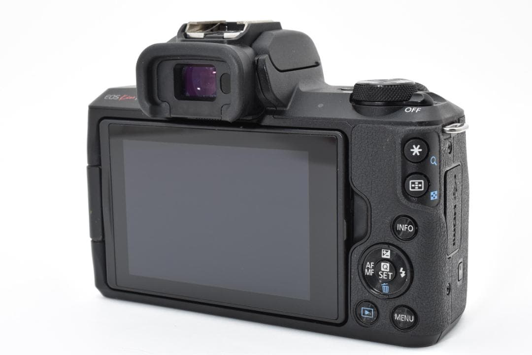 Canon EOS Kiss M EF-M15-45 IS STM レンズキット