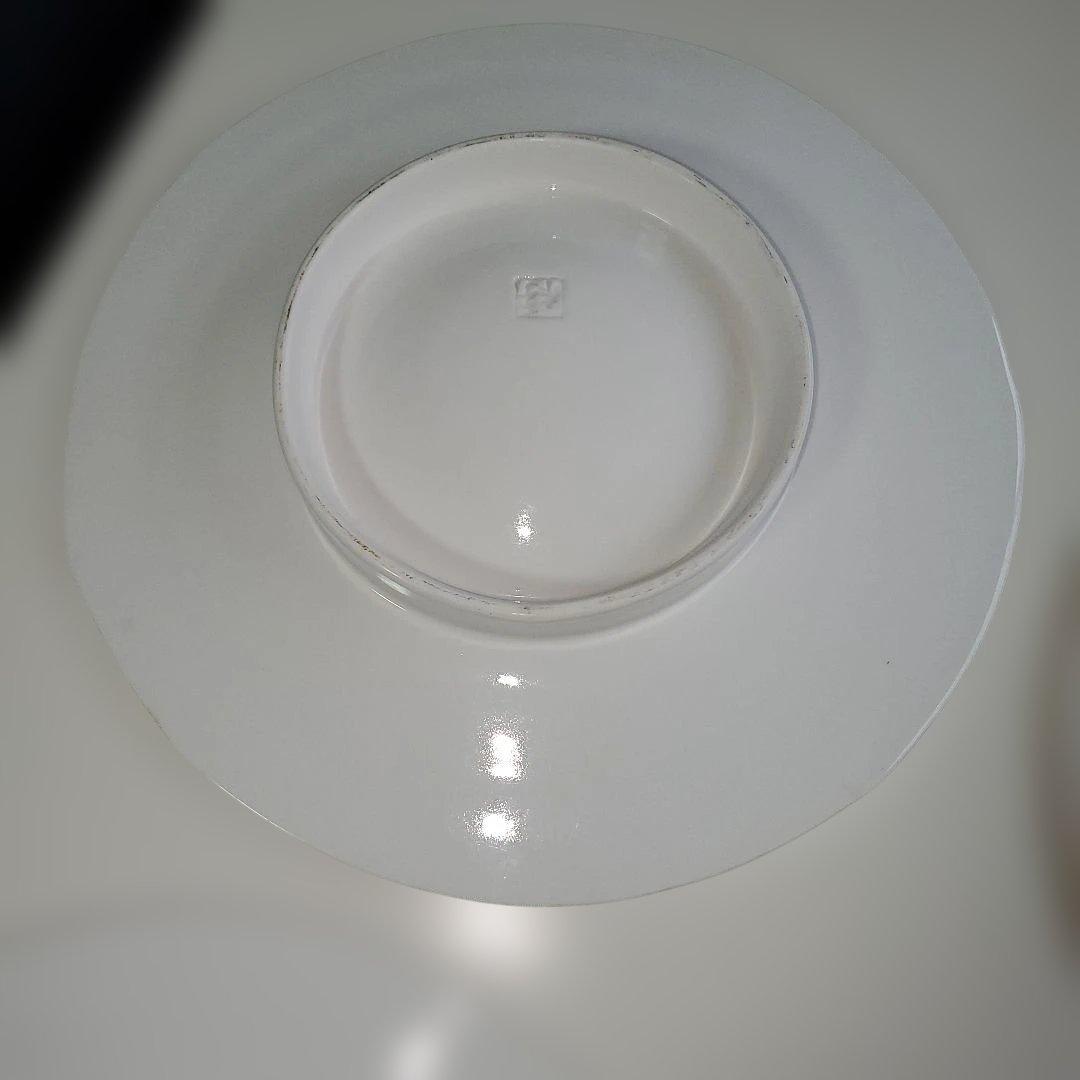 白地に黒ストライプの皿 6枚セット