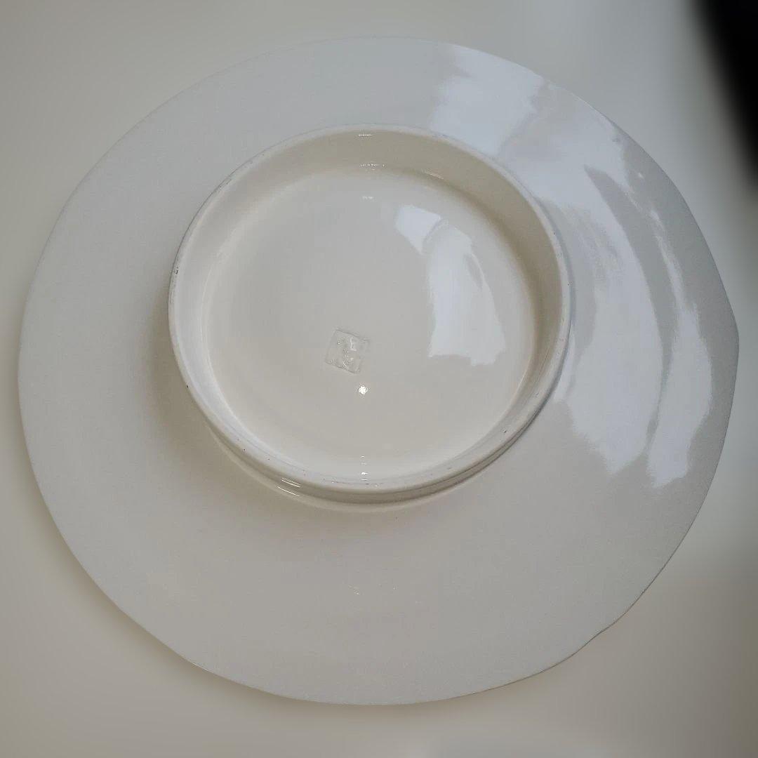 白地に黒ストライプの皿 6枚セット