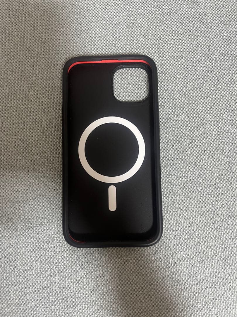 【9/23まで】MAISON KITSUNÉ ブラック iPhone13ケース