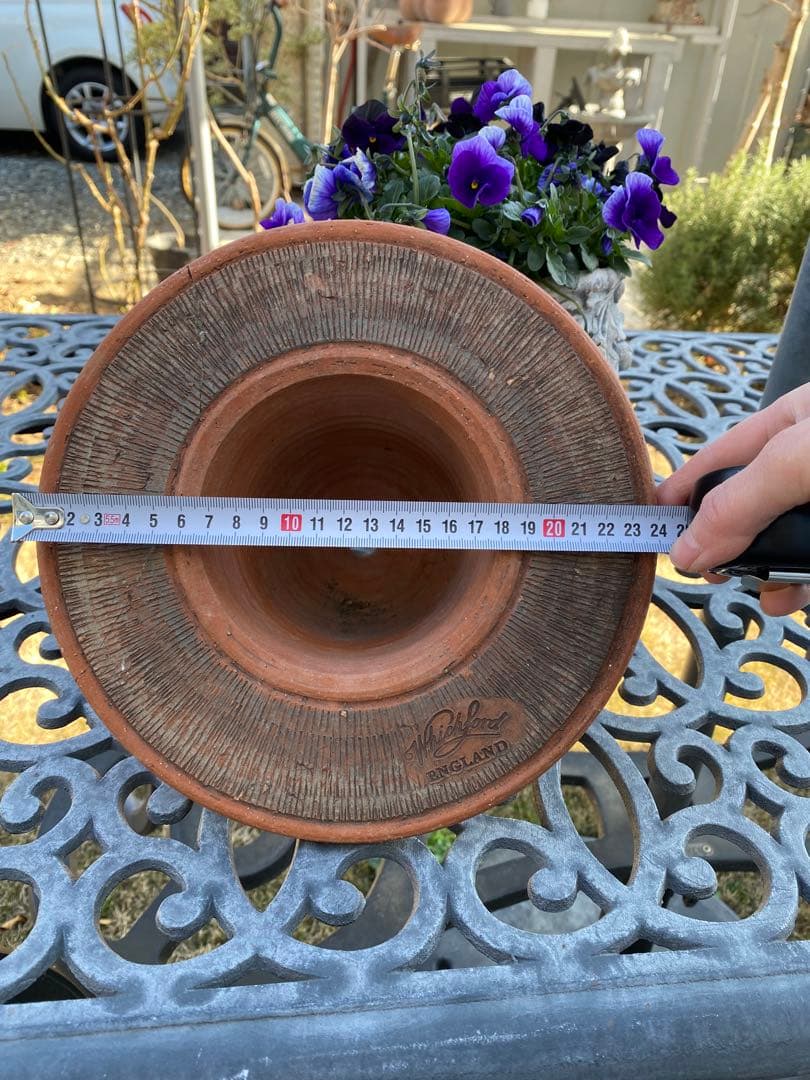 Whitchford 植木鉢 帽子型　直径約24cm イギリス製中古 修復有り