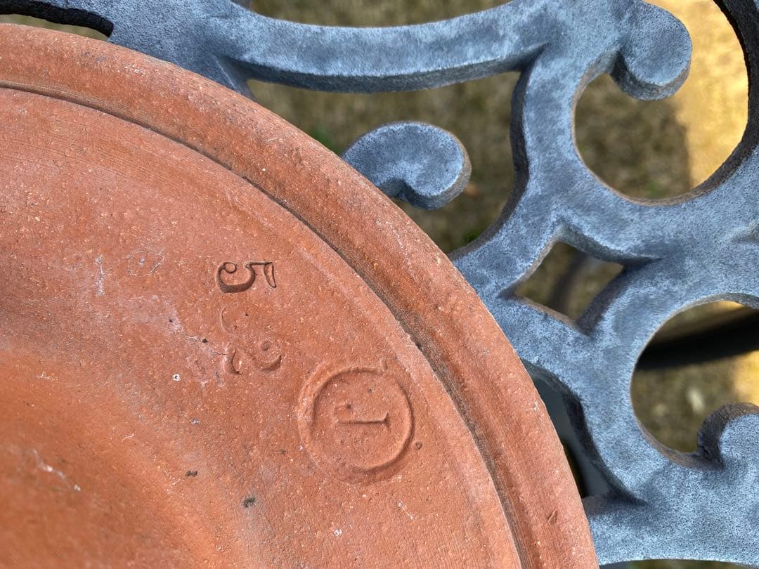 Whitchford 植木鉢 帽子型　直径約24cm イギリス製中古 修復有り