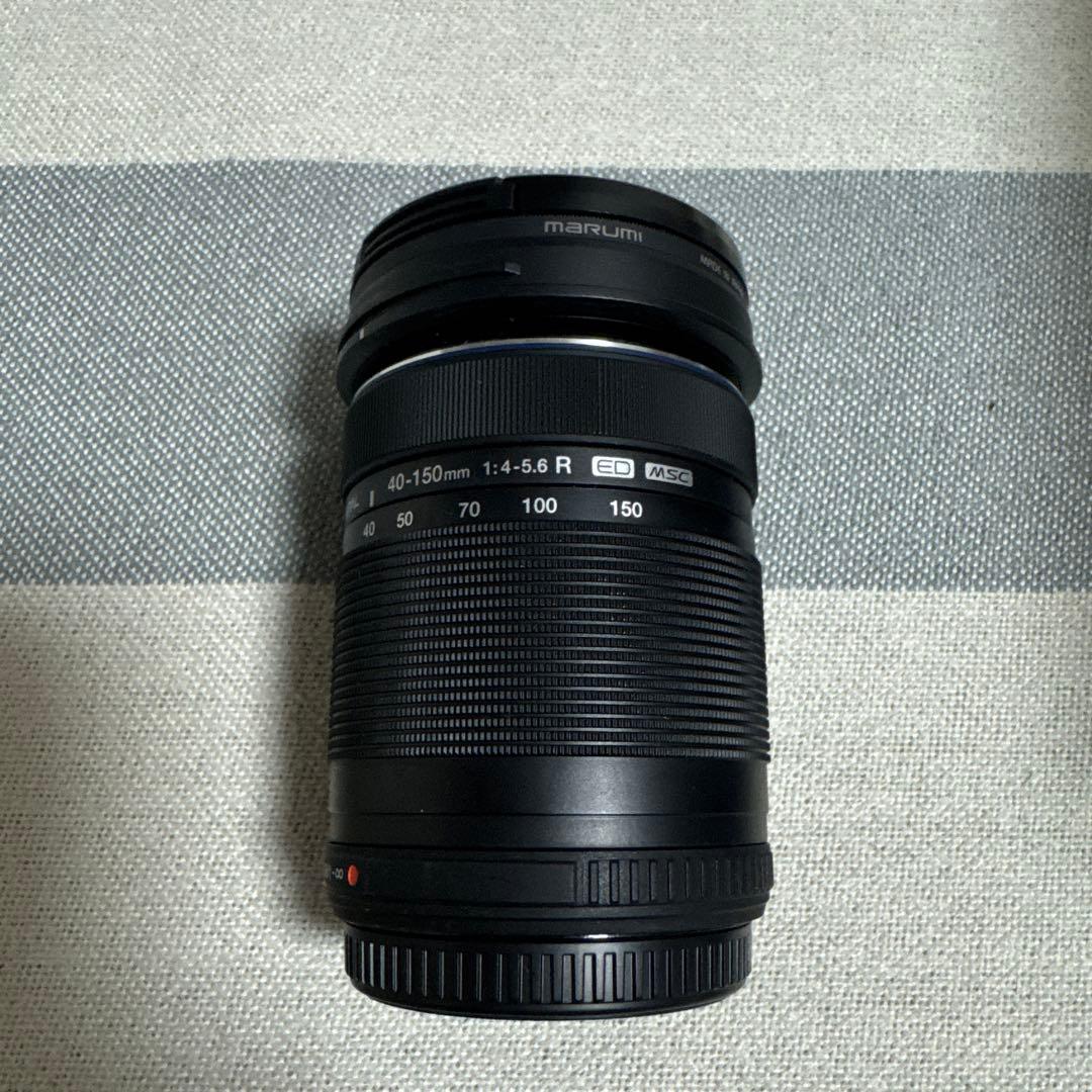 OLYMPUS E-M10 Mark IV 14-42mmレンズ付き