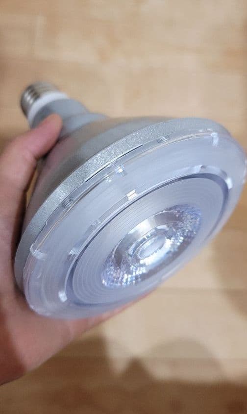 2個セット（1個売ok）Panasonic ハイビーム電球タイプ 屋内・屋外兼用