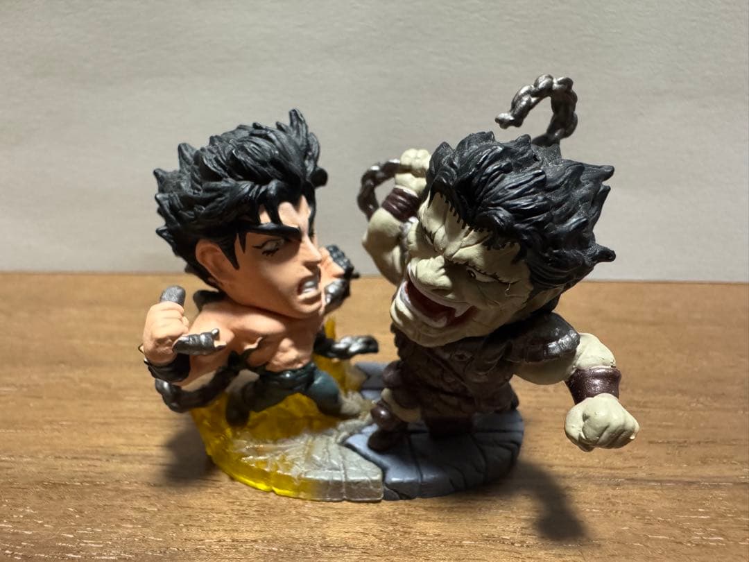 ジョジョの奇妙な冒険 第1部 第2部 キャラヒーローズ　 まとめ売り