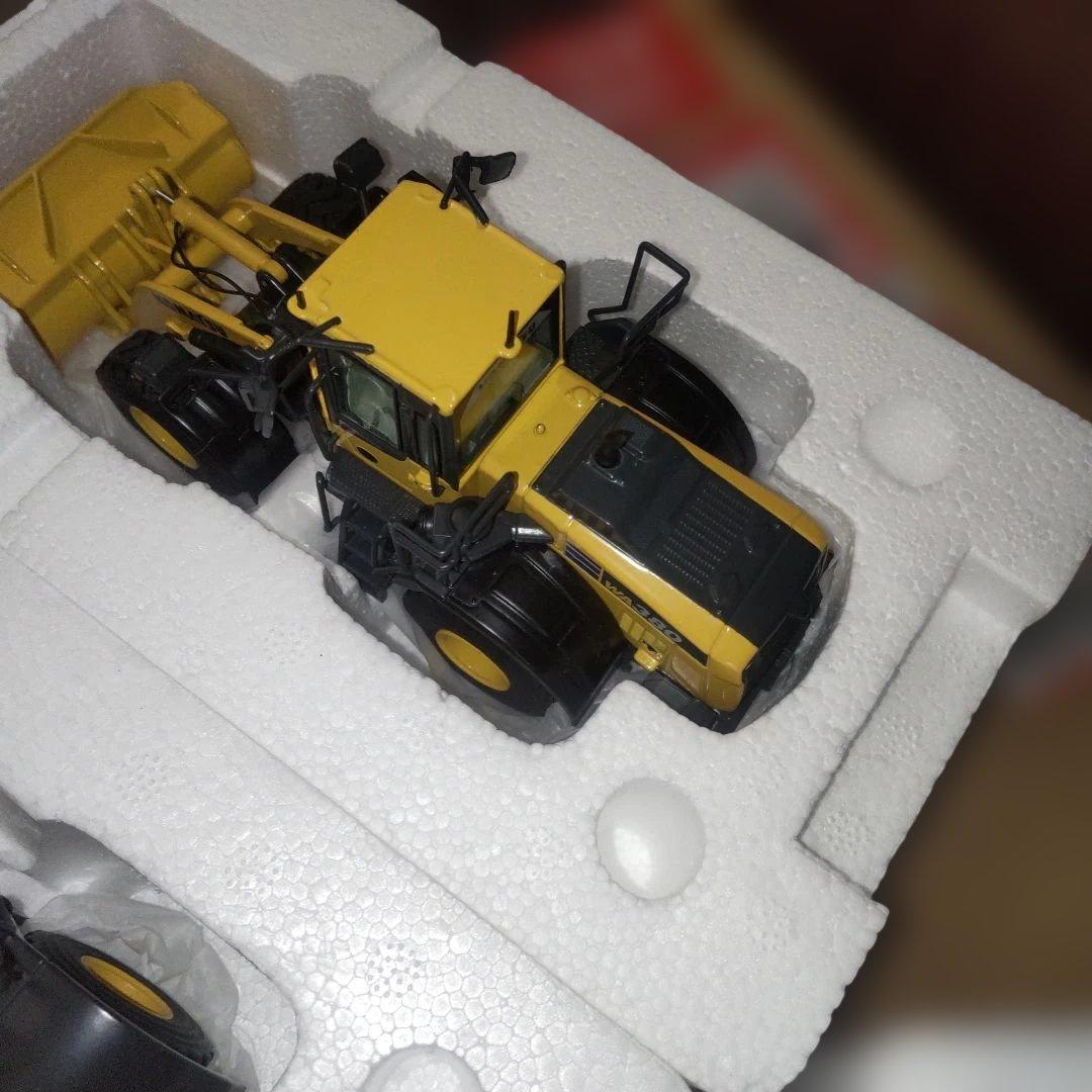 コマツ建機　 WA380-7 & WA380-8　2セット 1/50