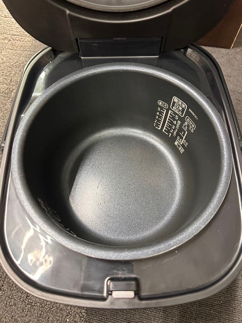 【2023年製】アイリスオーヤマ 炊飯器 5.5合 RC-MA50AZ-B 黒