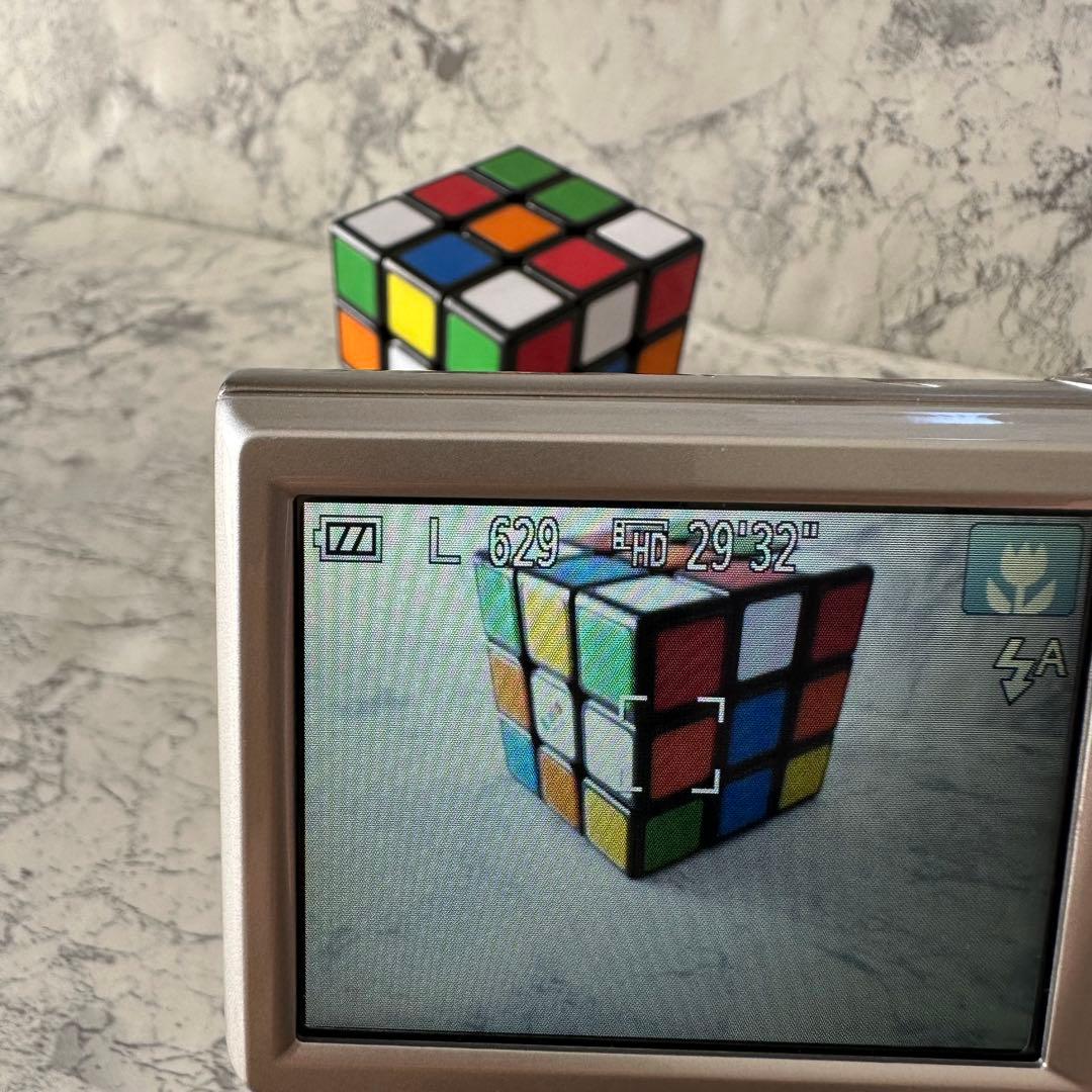 美品 Canon キャノン IXY 180 シルバー デジカメ