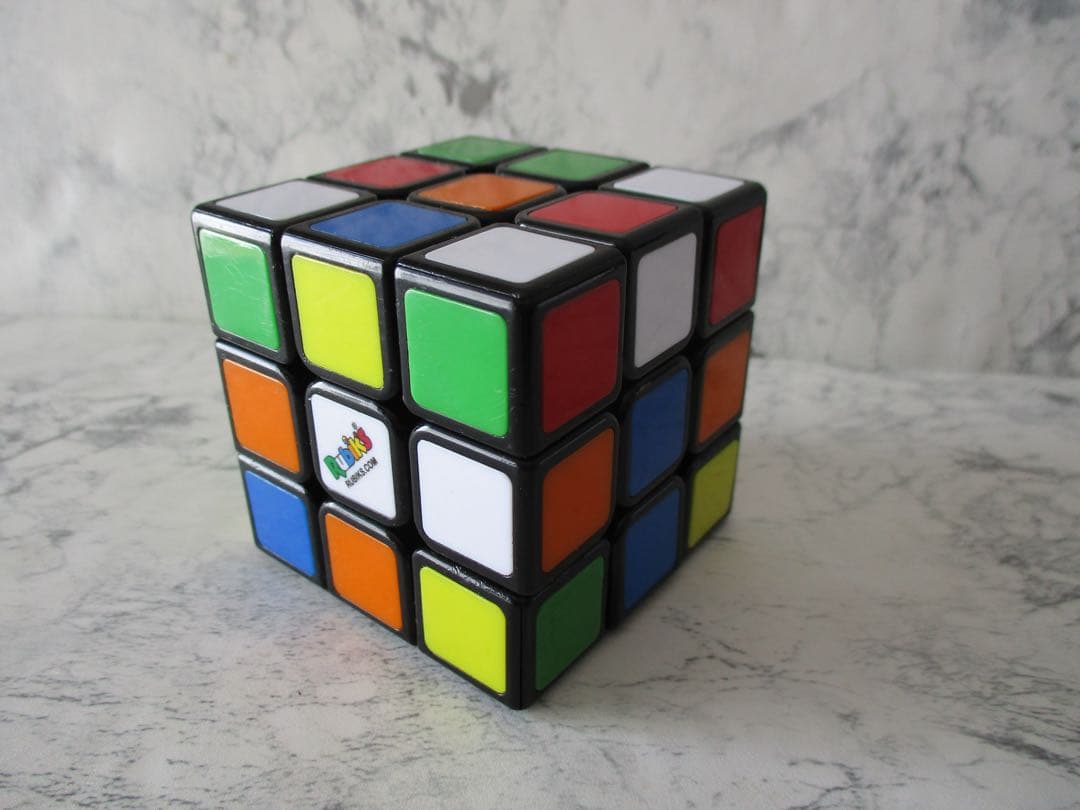 美品 Canon キャノン IXY 180 シルバー デジカメ