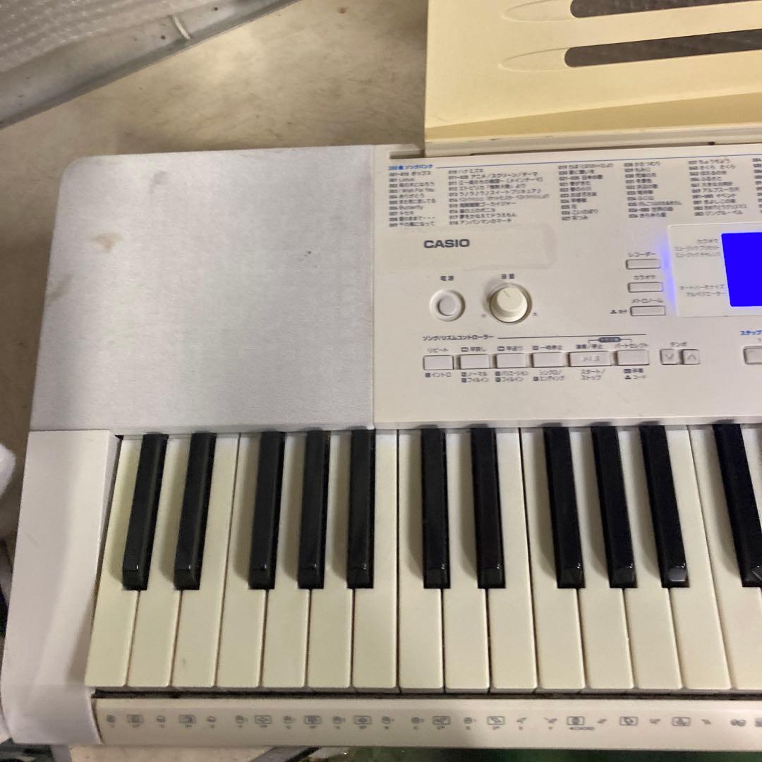 カシオ　CASIO 光るナビケーション LK-211 スタンド/アダプター付き