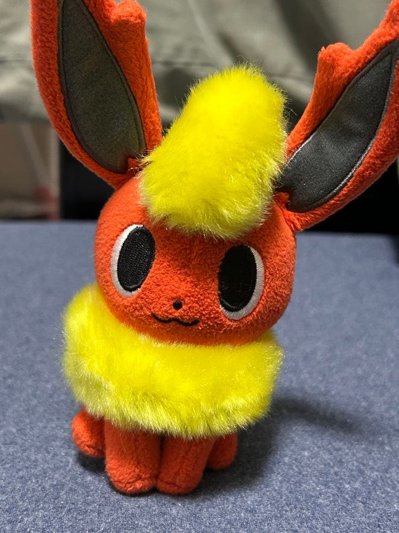 Pokemon timeぬいぐるみマスコット ブースター