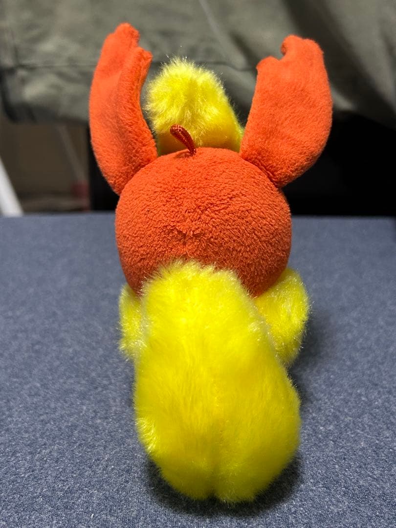 Pokemon timeぬいぐるみマスコット ブースター